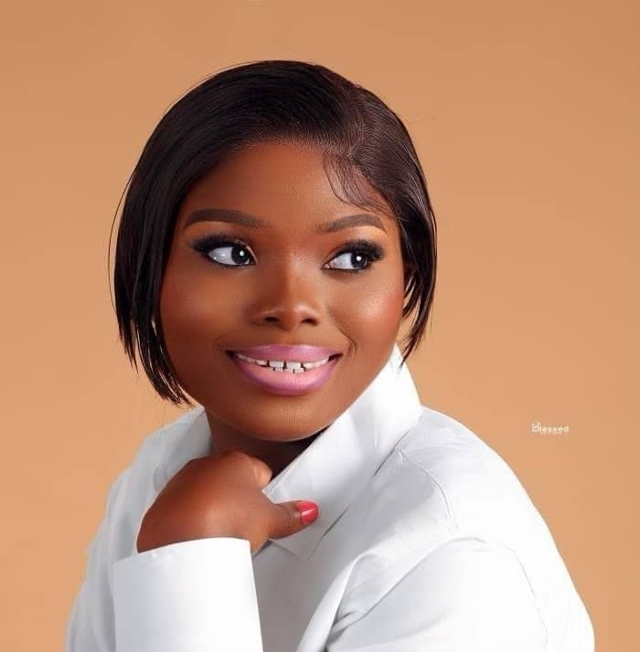 The Hidden Battles Behind Silence: A Call for Compassion – Omolade Gbemisola