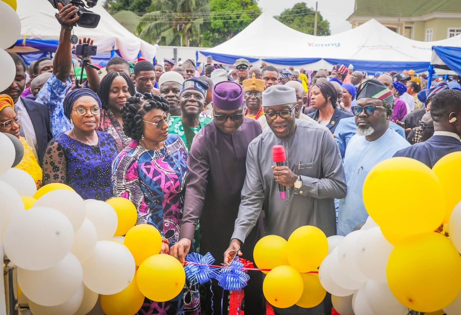 Fayemi Commends Oyebanji for Continuity After Commissioning Public Facility in Ekiti
